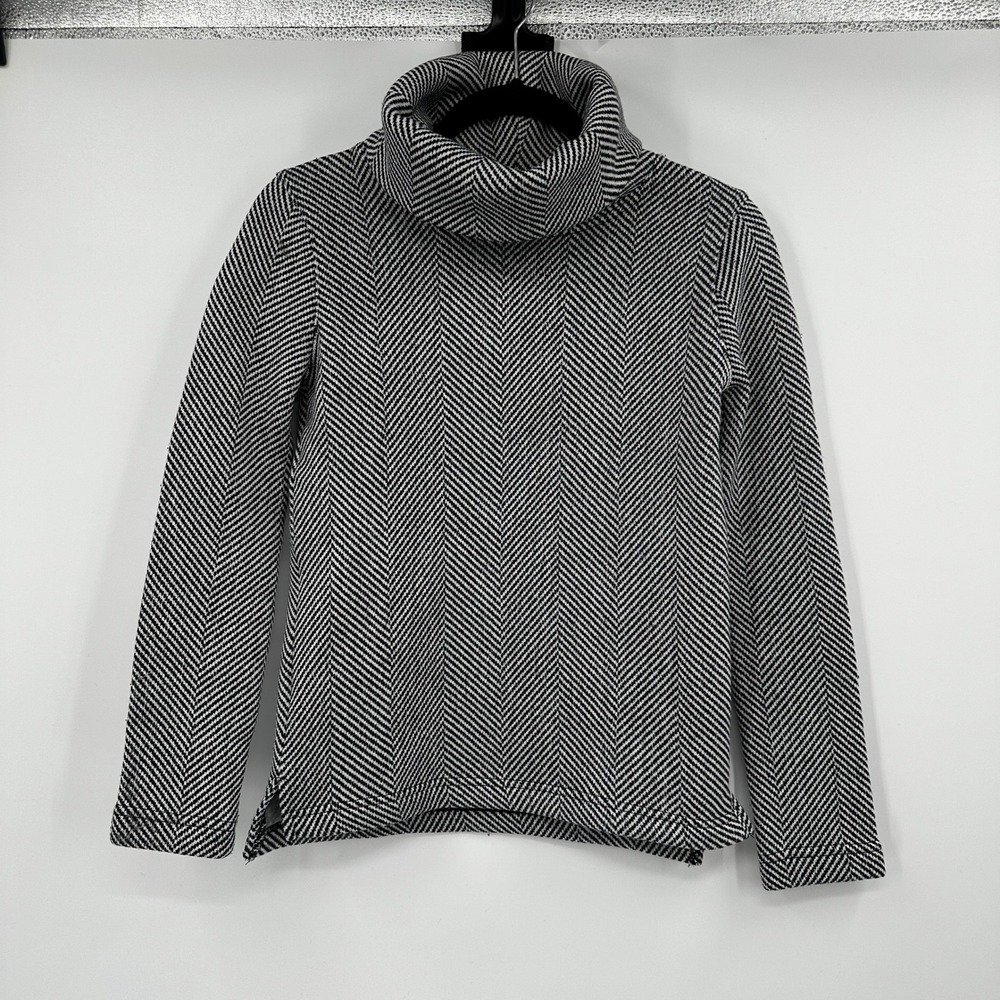J Crew Herringbone Turtleneck Sweater Womens XXS Black White Cozy Pullover